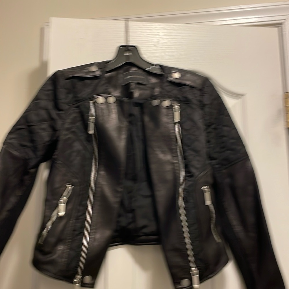 Cropped jacket